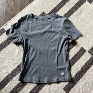 Vuori Dark Gray Short Sleeve Tee